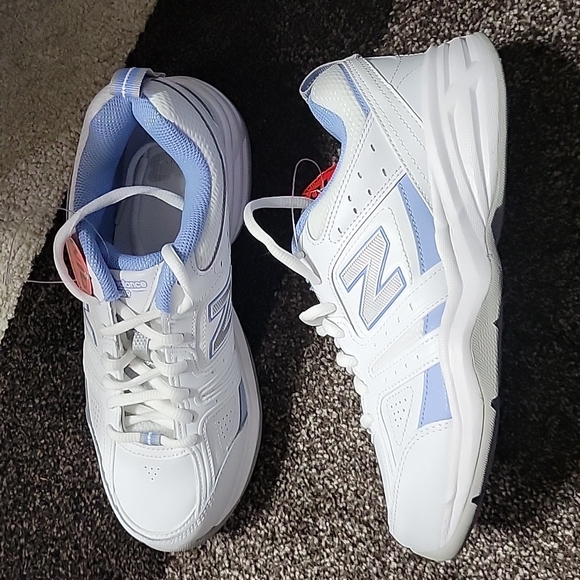 *HP* NEW Womens New Balance Sneakers Size 8D - Picture 3 of 7